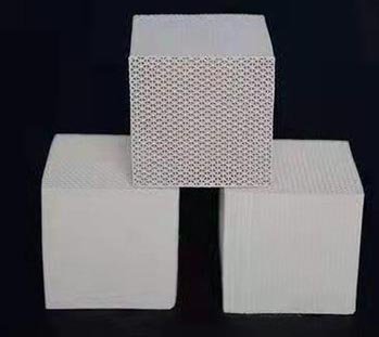  Nanchang honeycomb zeolite molecular sieve