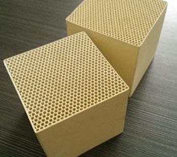  Honeycomb Zeolite Molecular Sieve in Bayinguolengping Township