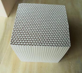  Honeycomb zeolite molecular sieve in Xinyu, Jiangsu